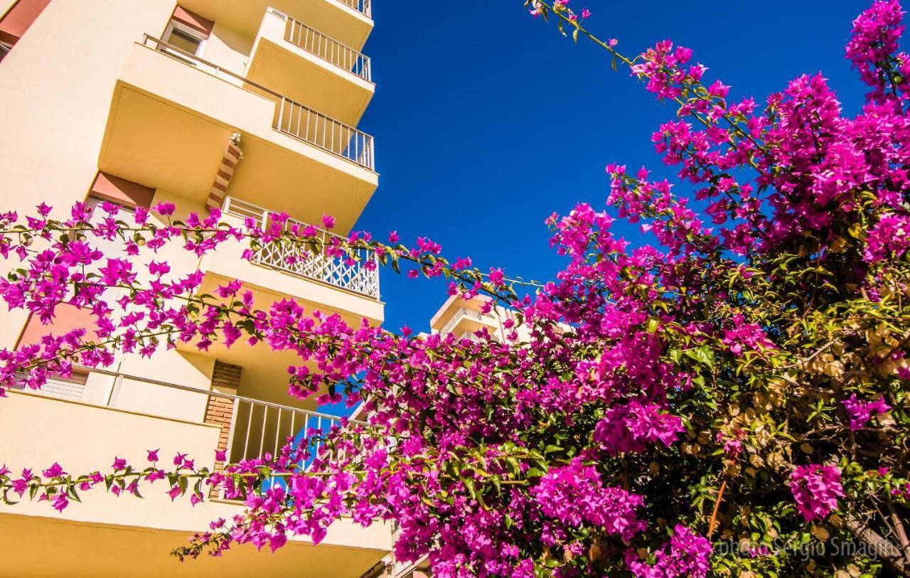 806 Minerva Apartamento - Vista Al Mar, La Piscina Y La Montana - Excelente Wifi Benalmádena Eksteriør billede